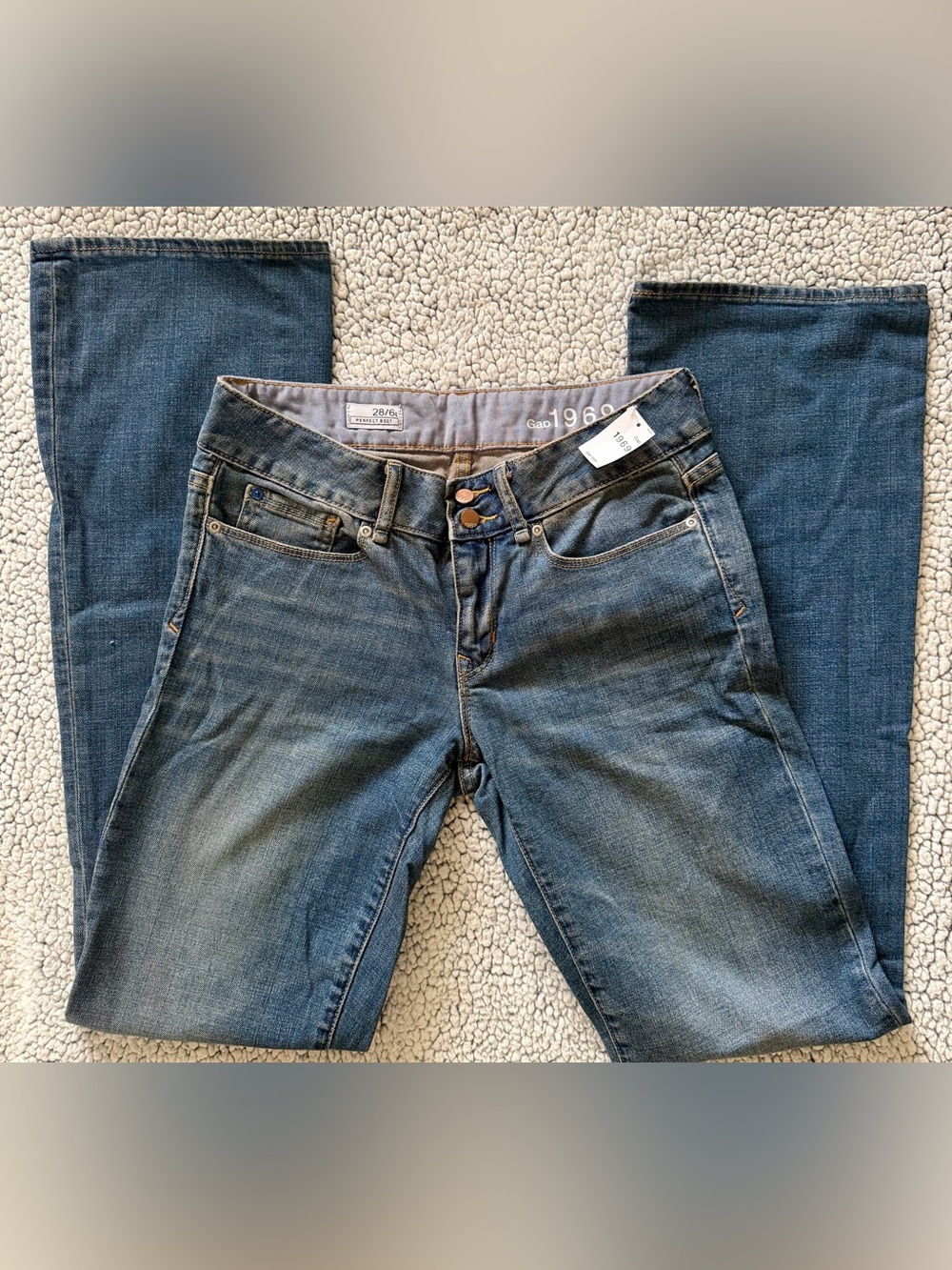 GAP 1969 - Women's Blue Boot Cut Jeans